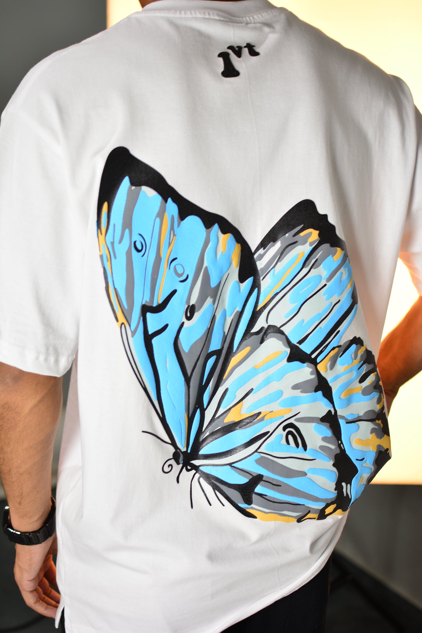 BUTTERFLY WHITE TSHIRT