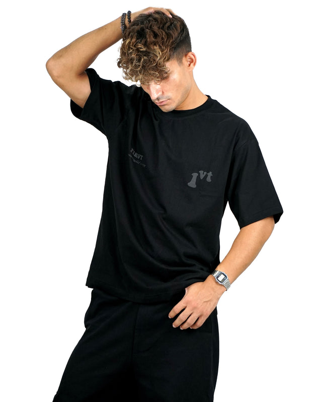 FIRVT BASIC BLACK TSHIRT