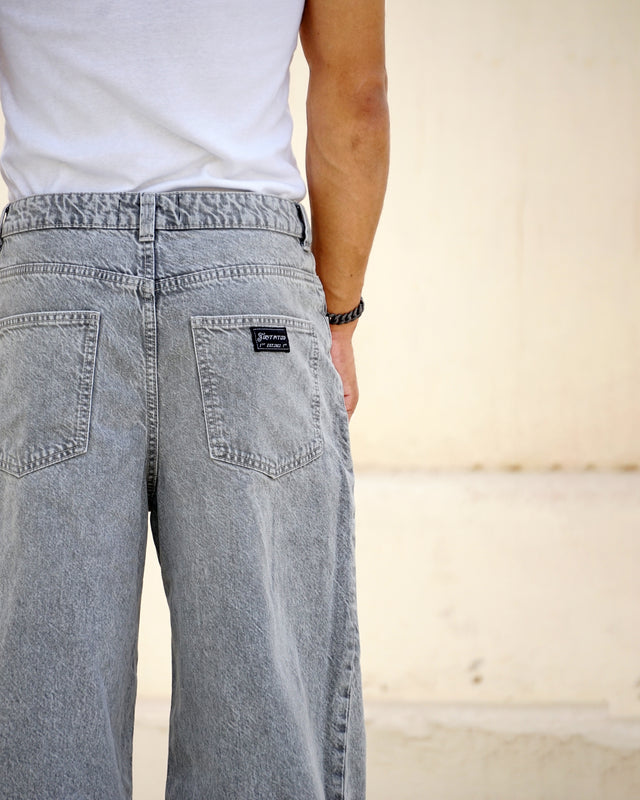 ALMOST BLACK DENIM