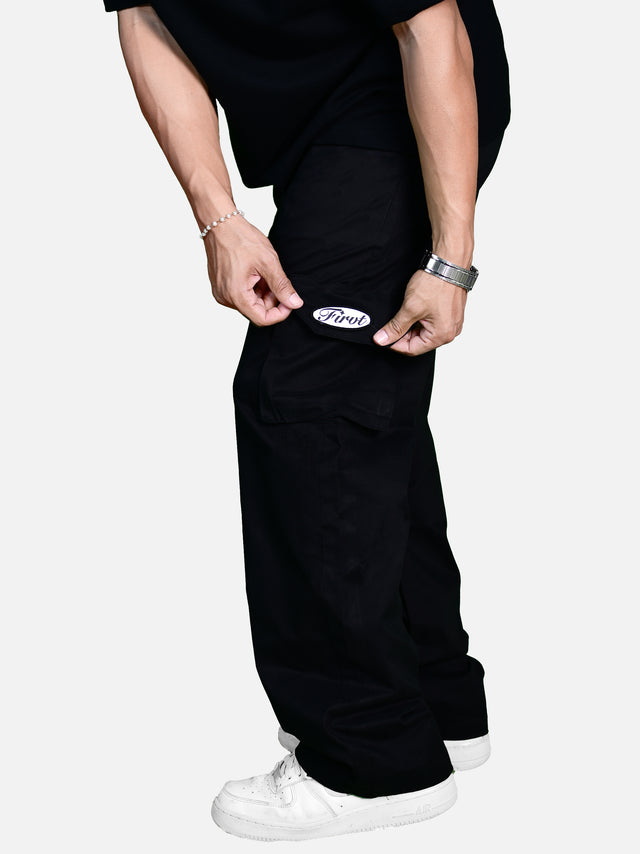 FIRVT CARGO BLACK