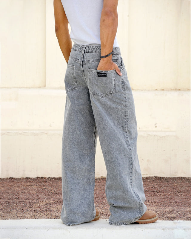 ALMOST BLACK DENIM