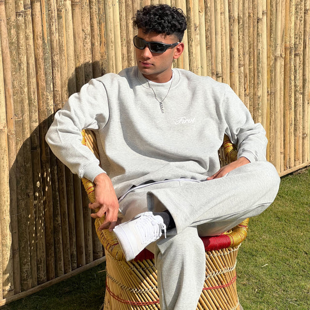 COZY SWEATSHIRT GREY