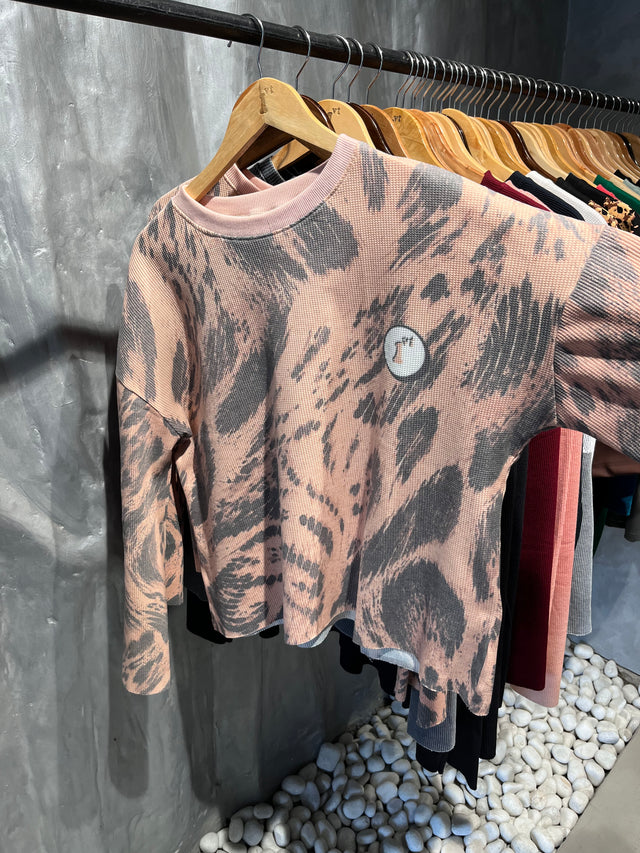 TIGER STRIKE WAFFLE T-SHIRT