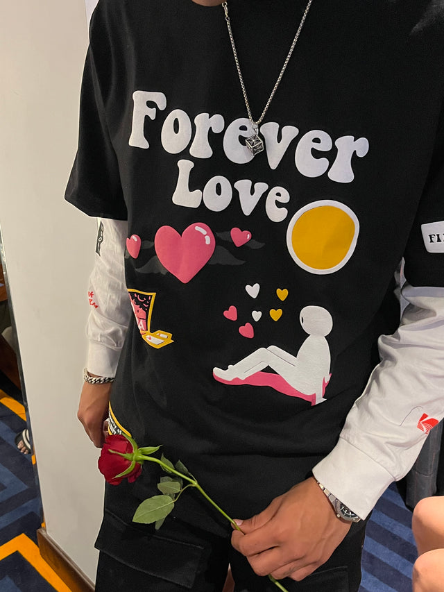 FOREVER LOVE BLACK T-SHIRT