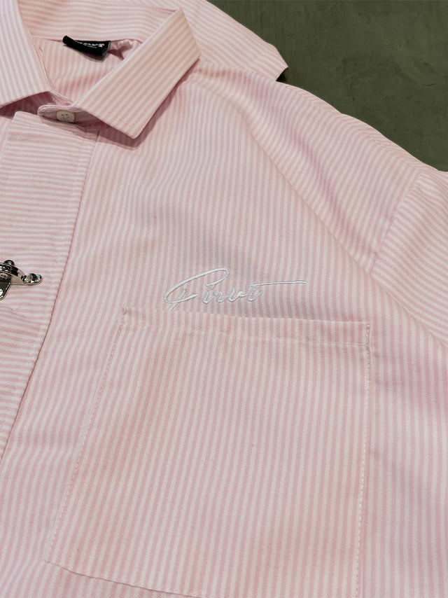 METAL CLASP PINK STRIPE SHIRT