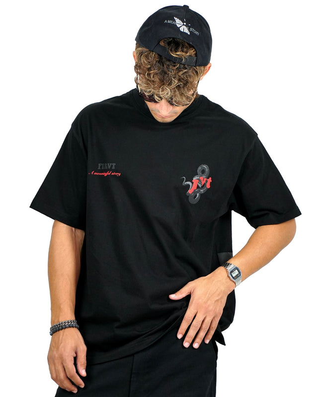 DANGEROUS SNAKE BLACK T-SHIRT