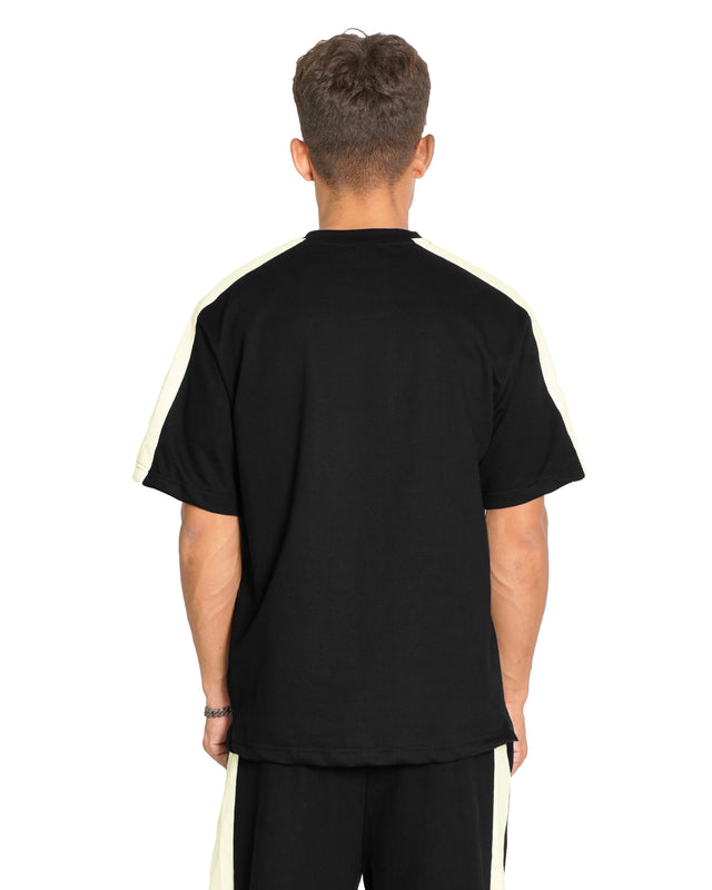 BLACK SIDE STRIPE T-SHIRT