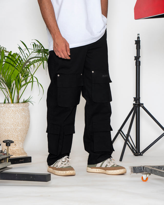 UTILITY CARGO BLACK 2.0