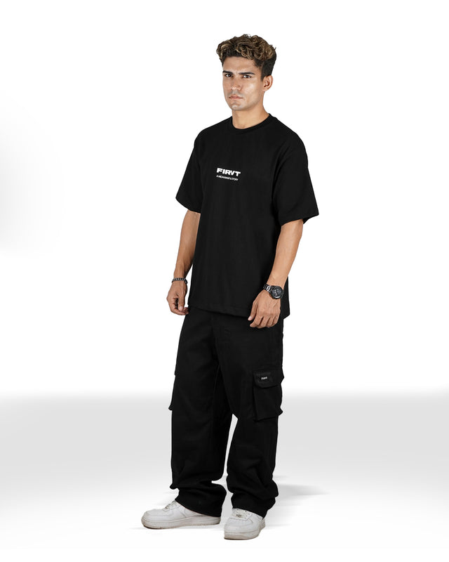 FIRVT BASIC BLACK TSHIRT