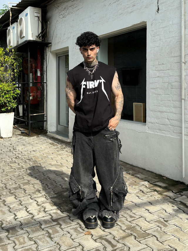 FIRVT TANK - BLACK