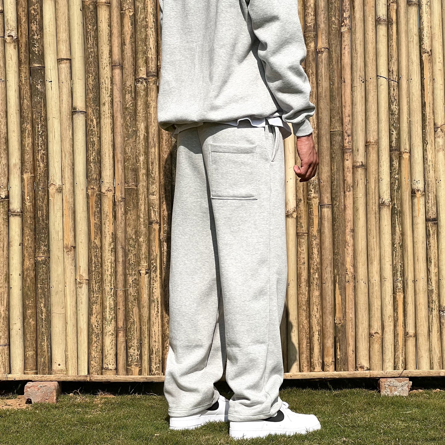 COZY SWEATPANTS GREY