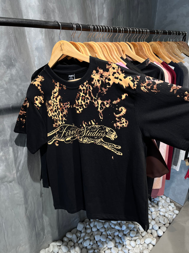 PANTHER PRINT BLACK T-SHIRT