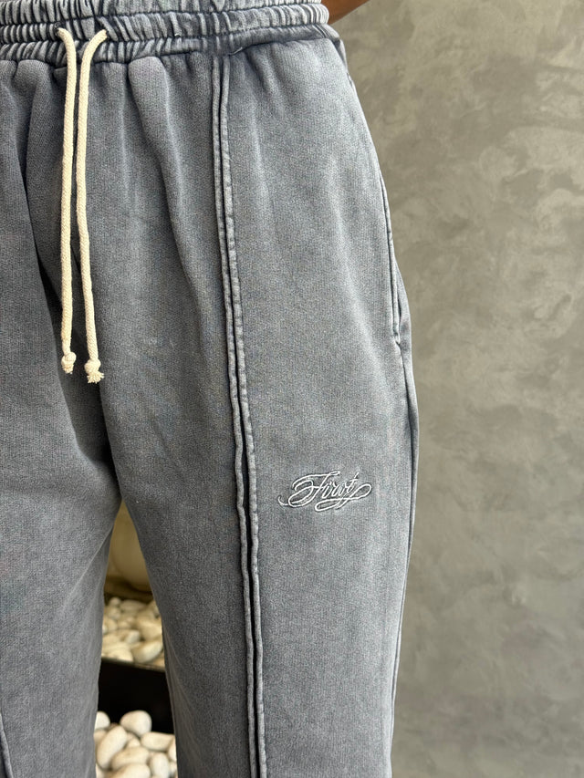 FIRVT SHADOW WASH SWEATPANTS