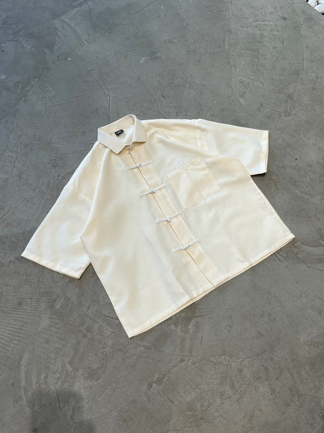 FIRVT YELLOW FROG BUTTON SHIRT