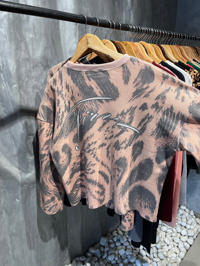 TIGER STRIKE WAFFLE T-SHIRT