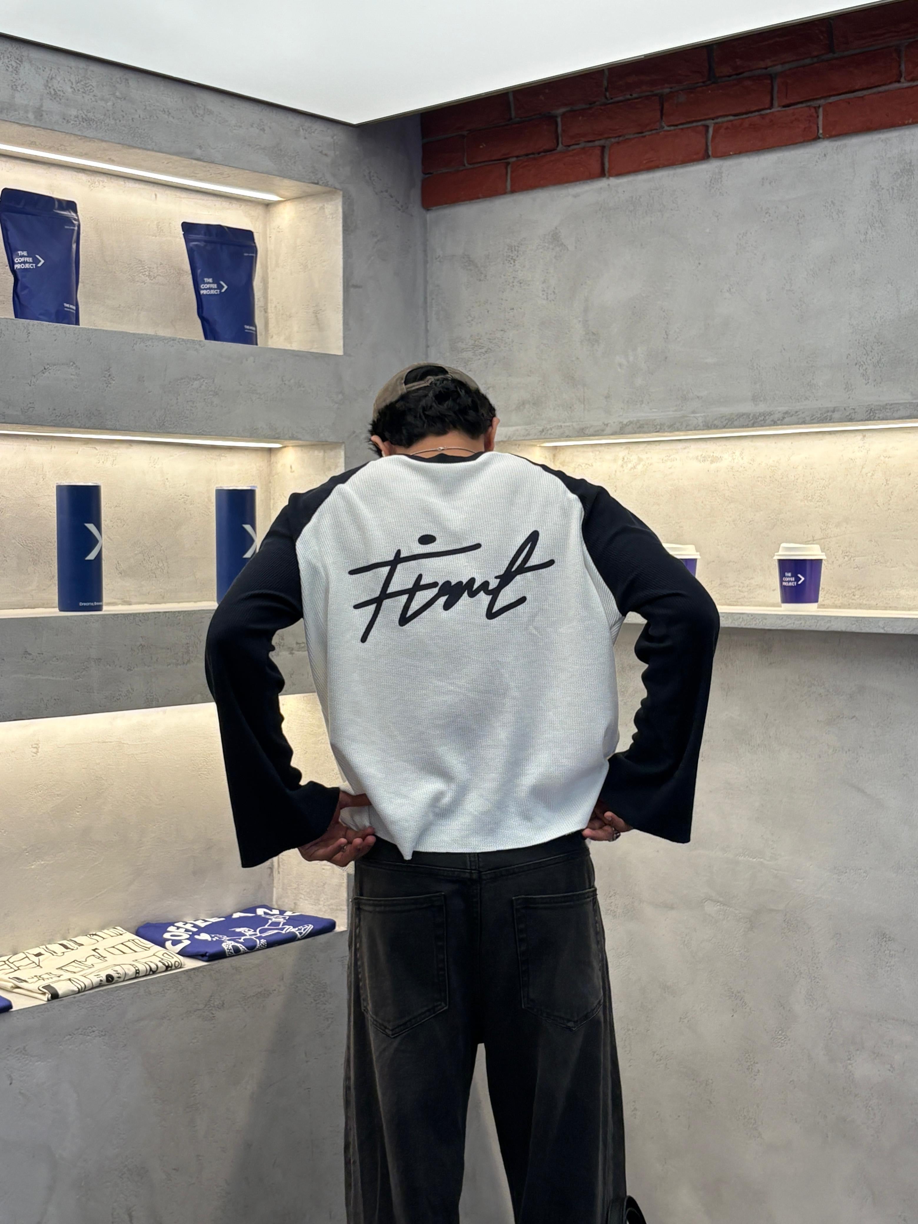 RAGLAN WAFFLE NAVY T-SHIRT – FIRVT