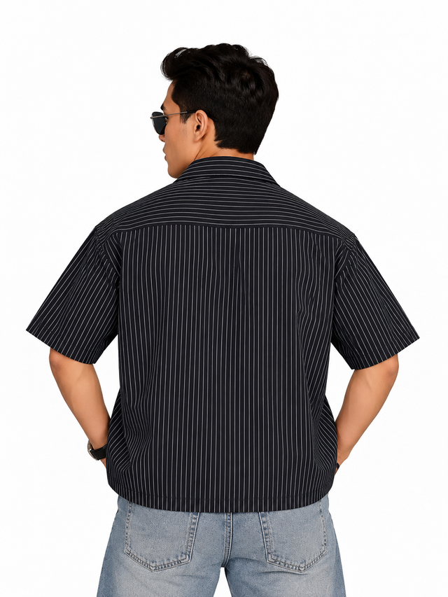METAL CLASP BLACK STRIPE SHIRT