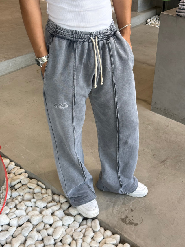 FIRVT SHADOW WASH SWEATPANTS