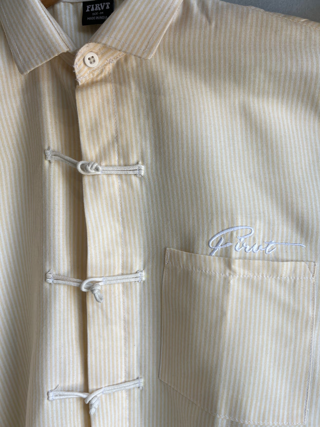 FIRVT YELLOW FROG BUTTON SHIRT