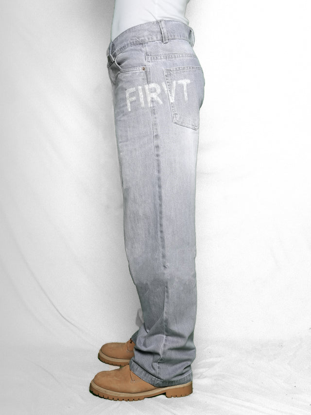 DISTRESSED GREY DENIM