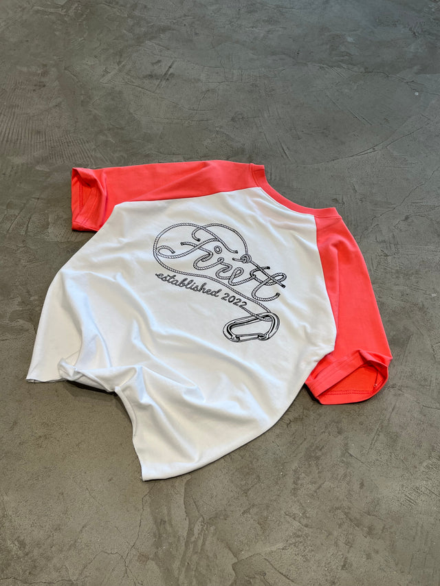 FIRVT ROPELOCK PINK RAGLAN T-SHIRT