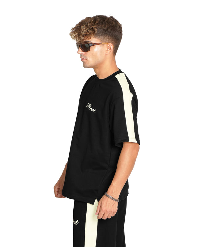 BLACK SIDE STRIPE T-SHIRT