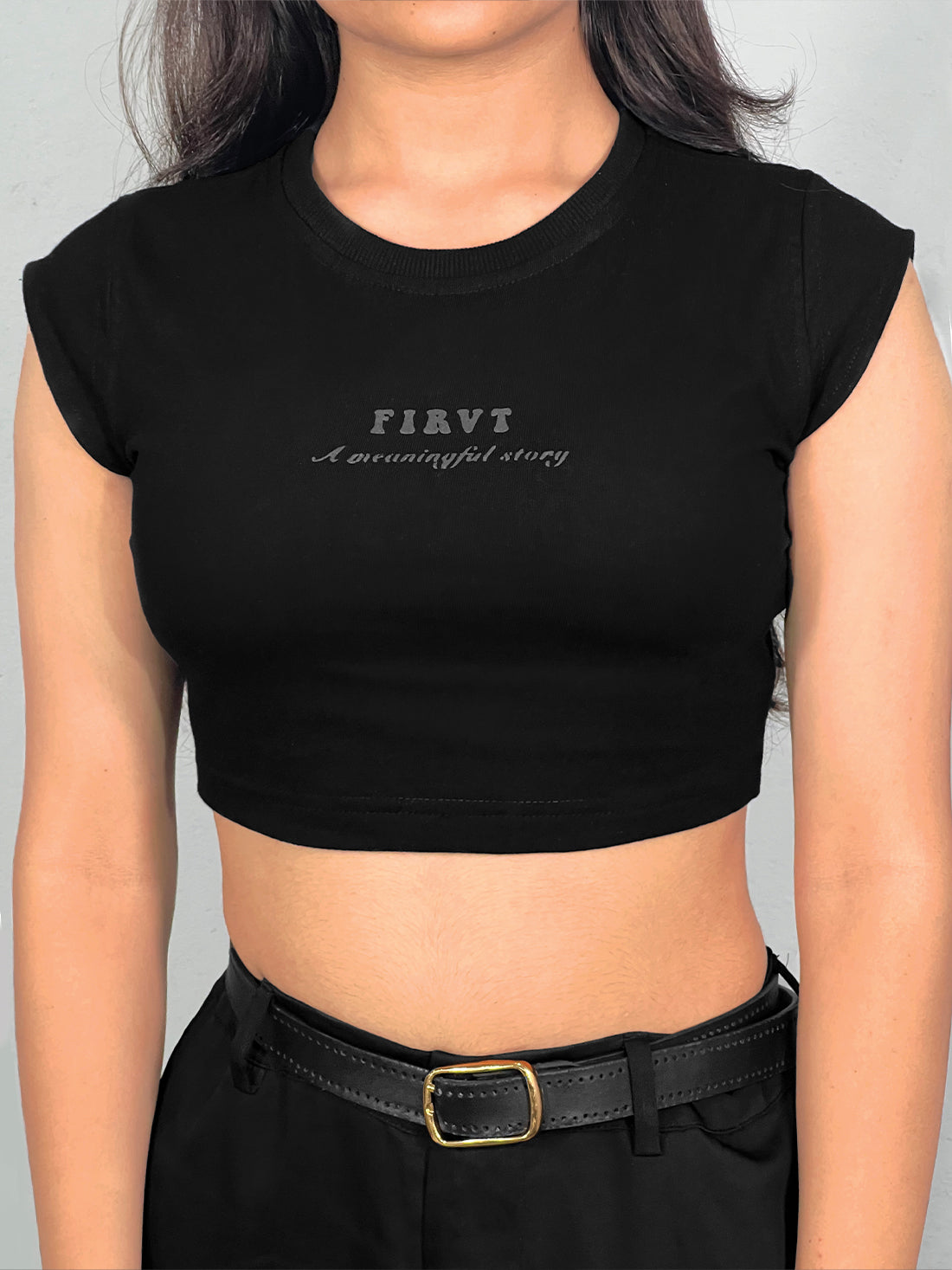 FIRVT BLACK CROP TOP